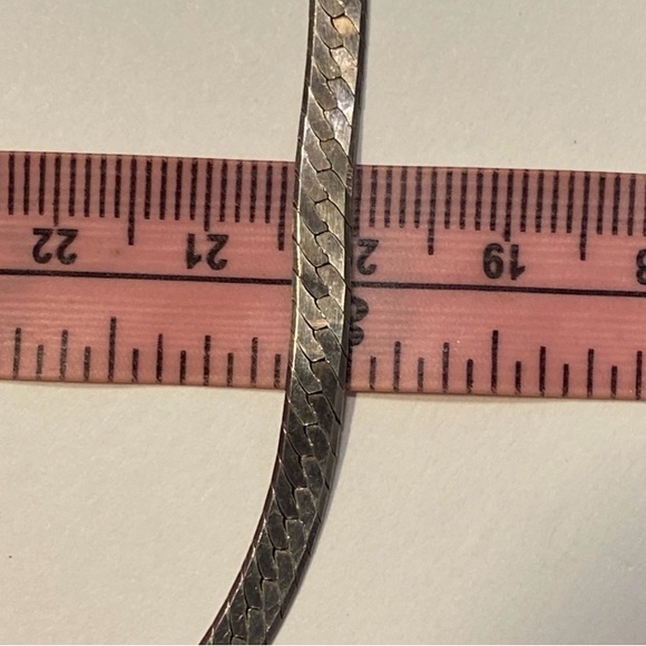 Vintage Sterling Silver Wide Herringbone 30 inch Necklace - Picture 6 of 12
